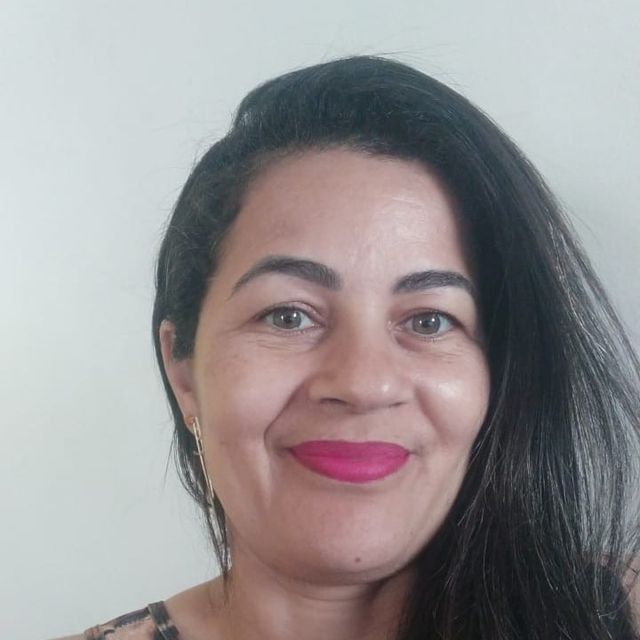 Dra. Clesia Costa | Salus Hub